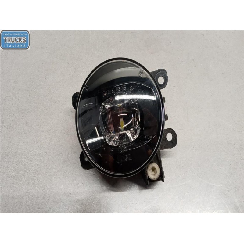 RENAULT RIGHT FOG LIGHT LAMP RENAULT Clio 2012>2016 used