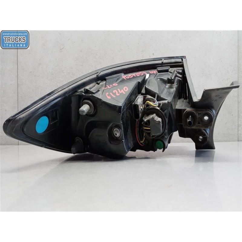 RENAULT FARO POST ESTERNO LED DESTRO RENAULT Clio 2012>2016 usato