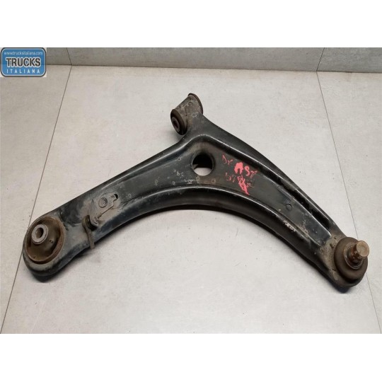 BRACCIO OSCILLANTE ANTERIORE INFERIORE DESTRO MITSUBISHI Asx 2010>2013 usato