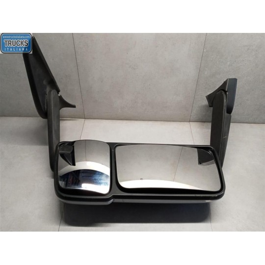 RETROVISORE ELETTRICO DESTRO MERCEDES-BENZ truck Actros euro 6 2014>2021 usato