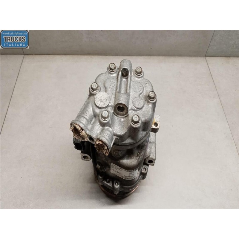 FIAT van COMPRESSORE ARIA CONDIZIONATA FIAT van Fiorino 2016> usato