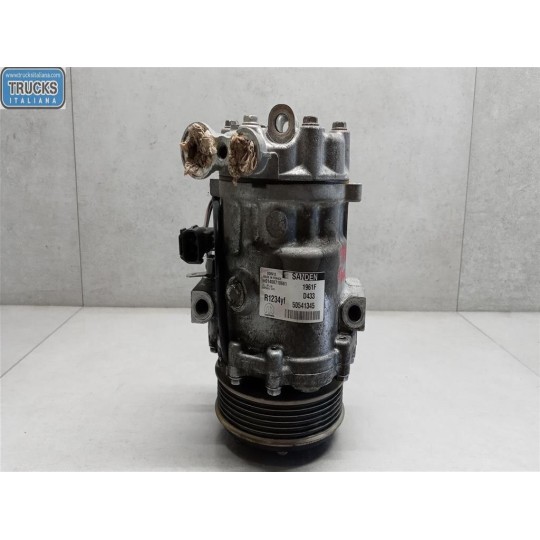 AIR CONDITIONER COMPRESSOR FIAT van Fiorino 2016> used