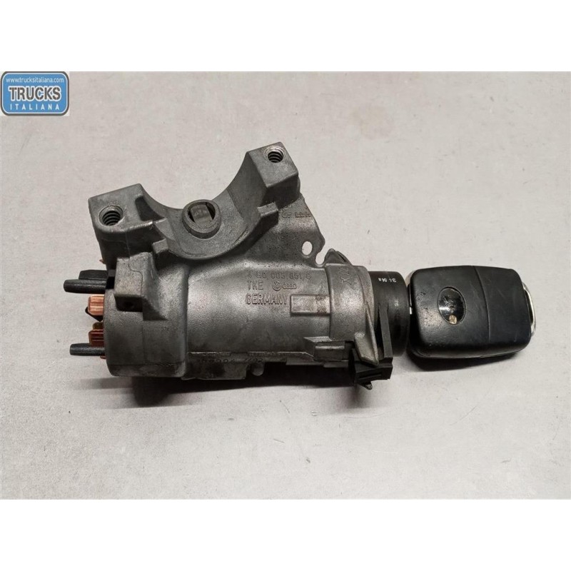 VOLKSWAGEN van CENTRALINA MOTORE VOLKSWAGEN van Trasporter T5 2003>2009 usato