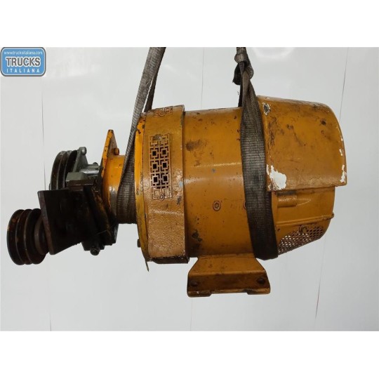 MOTORE ELETTRICO MACCHINE OPERATRICI GENERICO usato