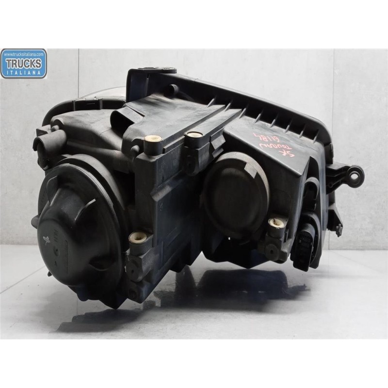 VOLKSWAGEN FARO ANTERIORE SINISTRO VOLKSWAGEN Touran 2007>2010 usato