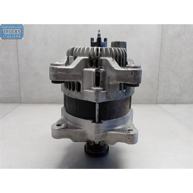 RENAULT van ALTERNATOR RENAULT van Trafic 2014>2019 used