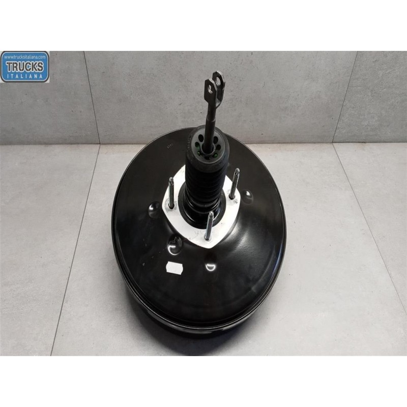 RENAULT van SERVOFRENO RENAULT van Trafic 2014>2019 usato