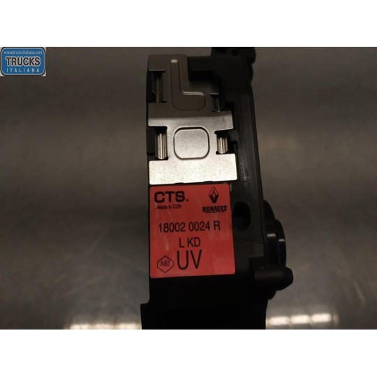 ELETRONIC THROTTLE PEDAL  RENAULT van Trafic 2014>2019 used