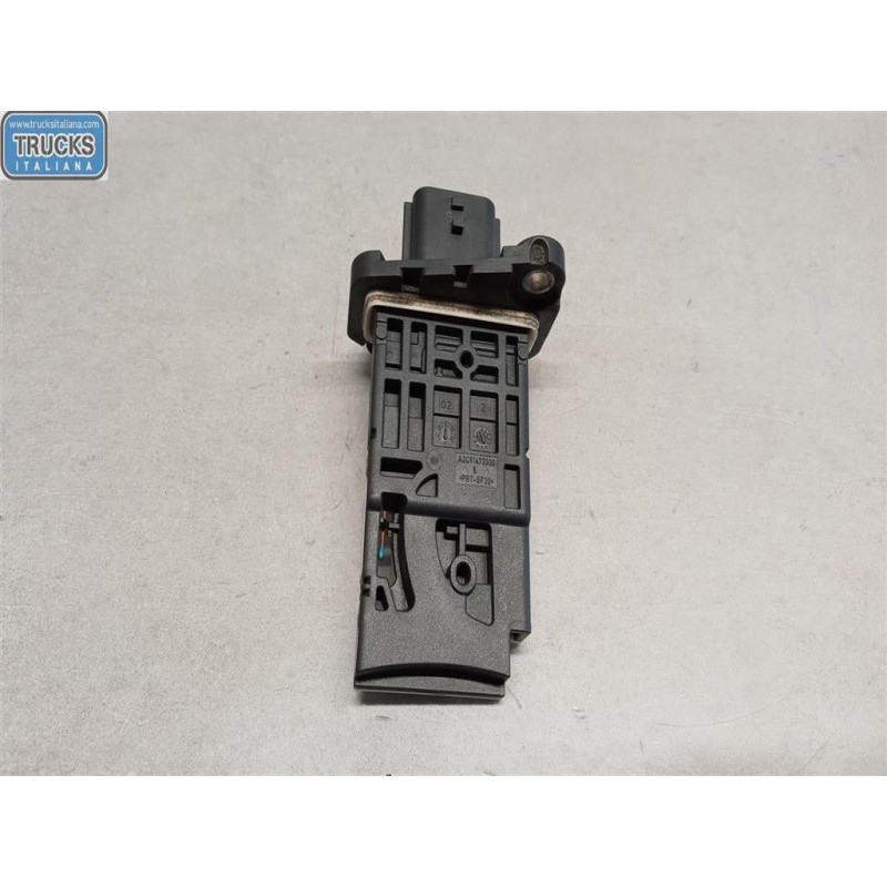 RENAULT van AIR-FLOW SENSOR RENAULT van Trafic 2014>2019 used