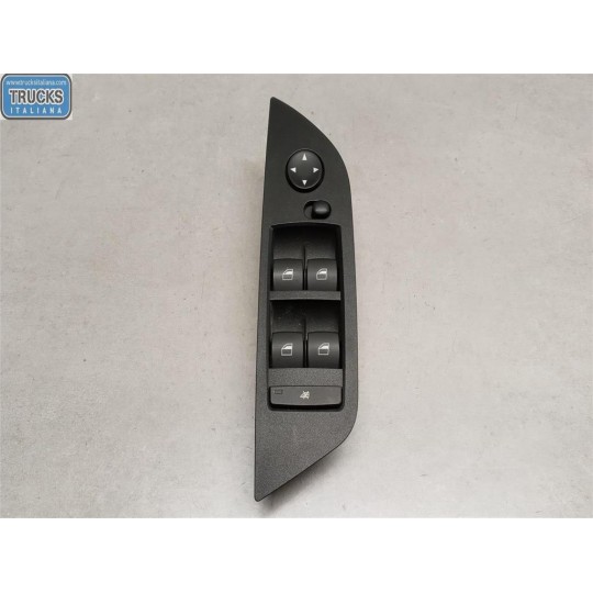 INTERRUTTORI E PULSANTI ALZAVETRI BMW Serie X1 (E84) 2009>2012 usato