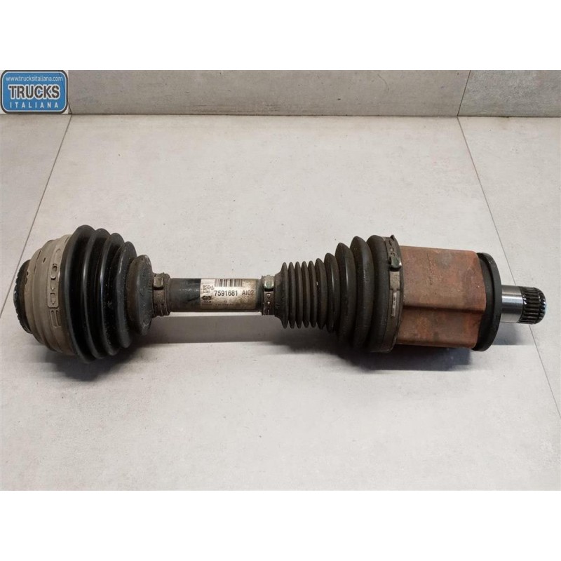 BMW FRONT HALF-AXLES LEFT  BMW Serie X1 (E84) 2009>2012 used