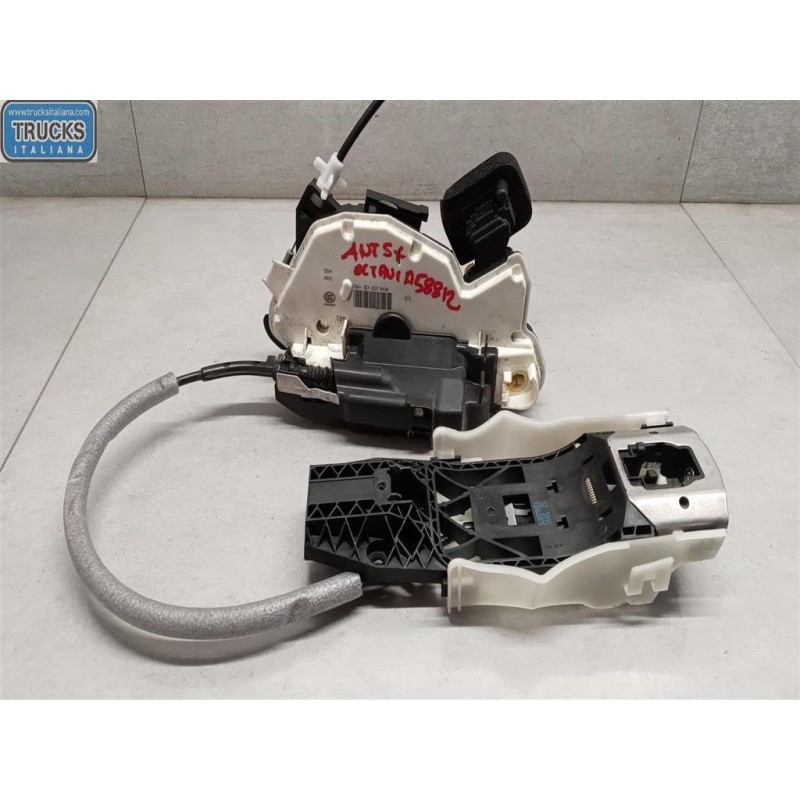 SKODA LATCH LOCK SKODA Octavia 2013> used