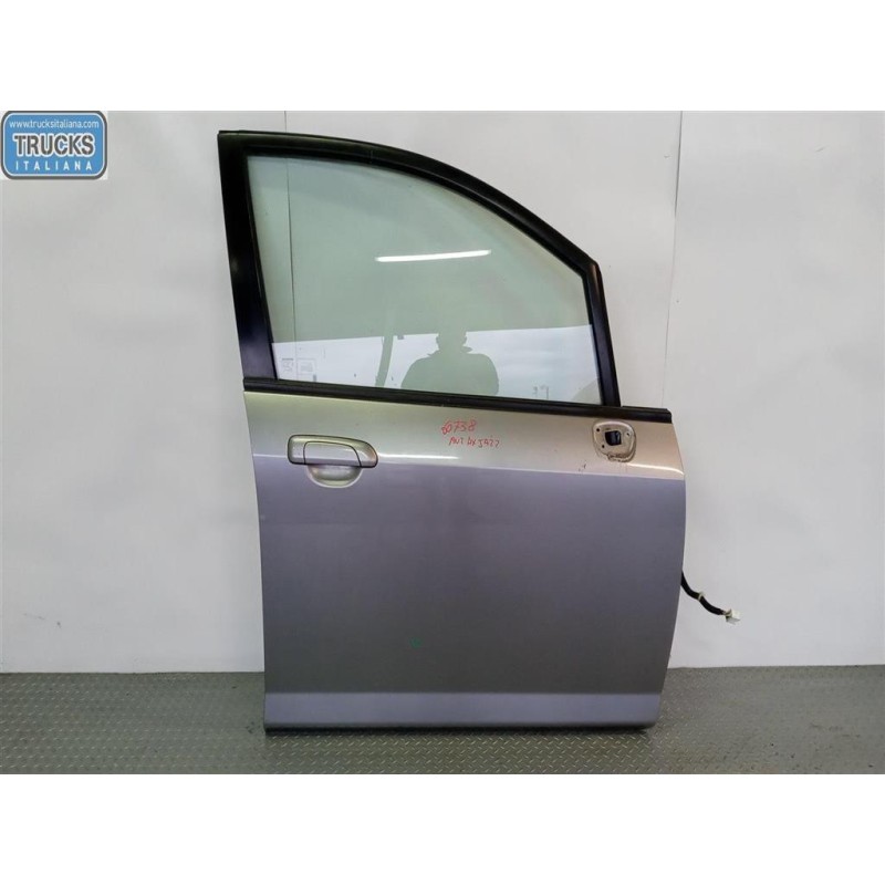HONDA RIGHT FRONT DOOR  HONDA Jazz 2004>2008 used