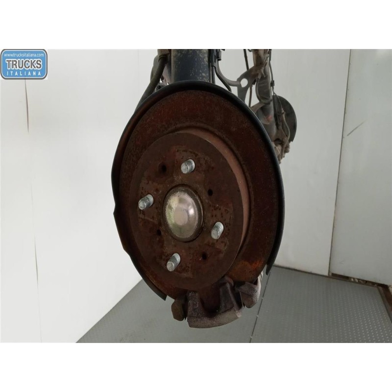 HONDA ASSALE POSTERIORE HONDA Jazz 2004>2008 usato