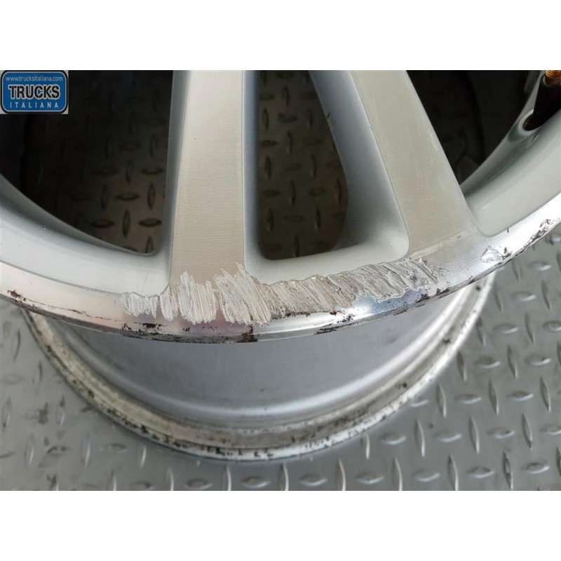 VOLKSWAGEN KIT 4 CERCHI IN LEGA VOLKSWAGEN Golf 6 2008>2012 usato