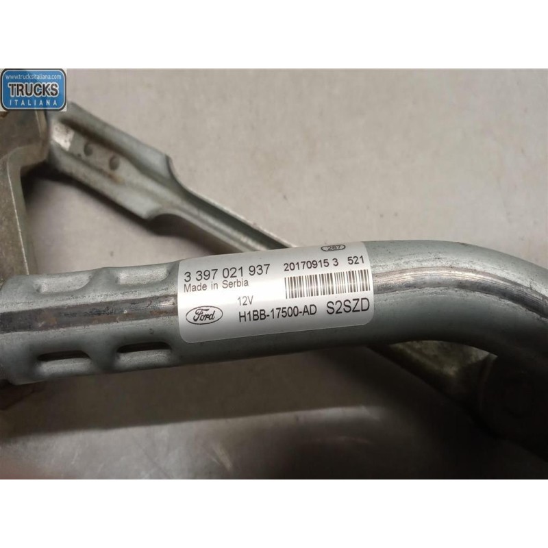 FORD windshield wiper motor FORD Fiesta 2017> used