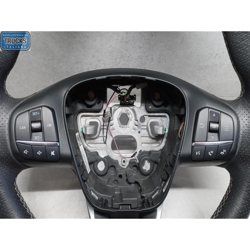 FORD VOLANTE FORD Fiesta 2017> usato