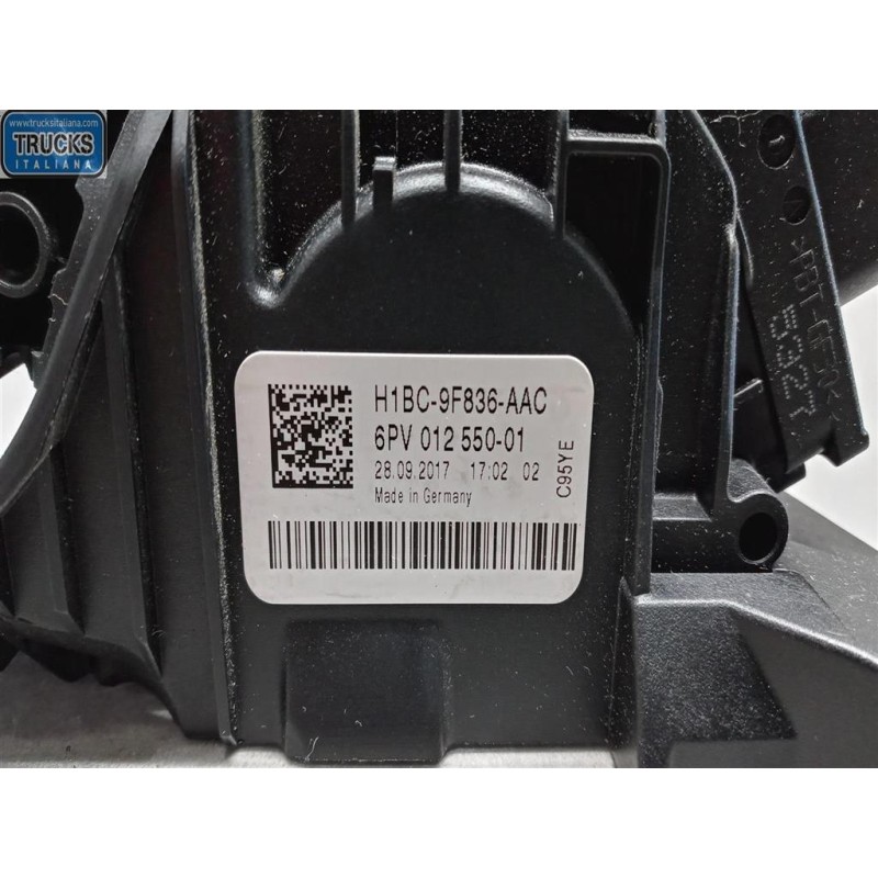 FORD ELETRONIC THROTTLE PEDAL  FORD Fiesta 2017> used