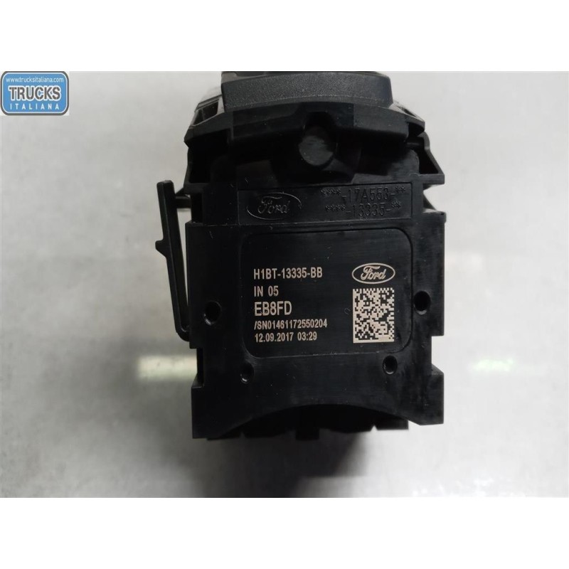 FORD DEVIOLUCI FORD Fiesta 2017> usato