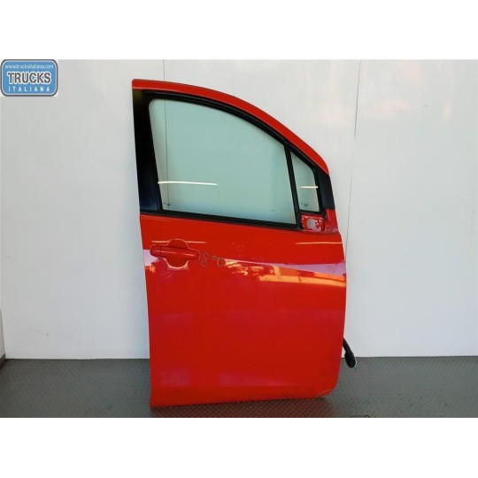 RIGHT FRONT DOOR  SUZUKI Splash 2008> used