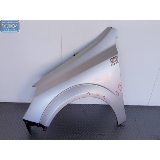 PARAFANGO ANTERIORE SINISTRO OPEL Astra H 2007>2010 usato