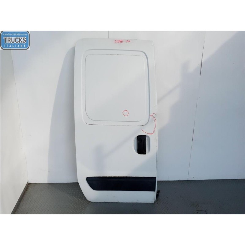 RENAULT RIGHT SIDE SLIDING DOOR RENAULT Kangoo 2003>2007 used