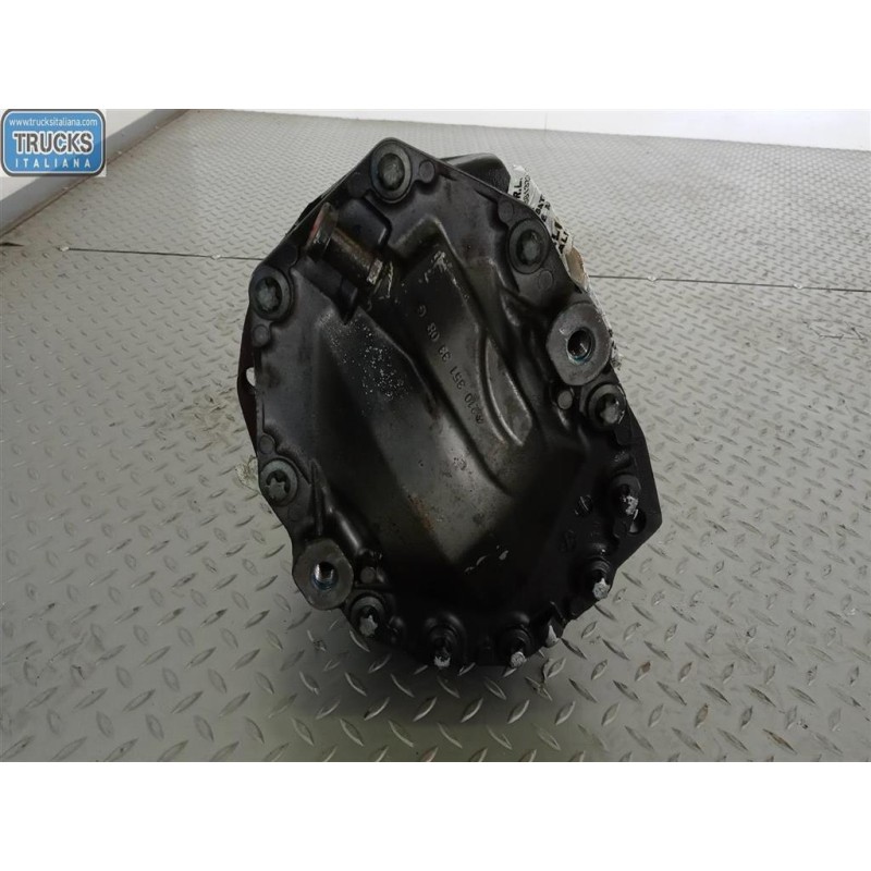 CHRYSLER REAR DIFFERENTIAL 
 CHRYSLER Crossfire used