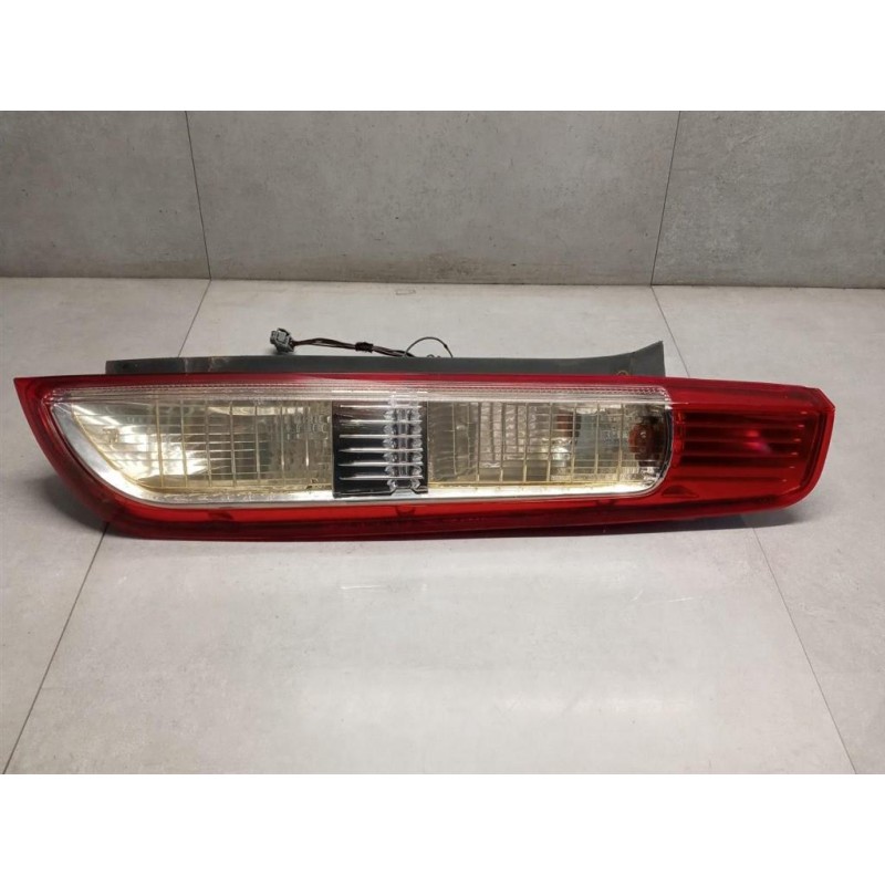 FORD FARO POSTERIORE ESTERNO DESTRO FORD Focus 2007>2011 usato