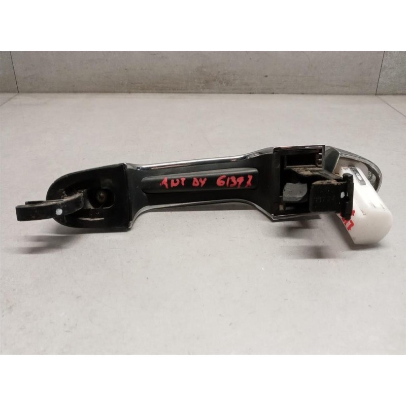 FIAT DOOR HANDLE  FIAT F.500L 2012> used