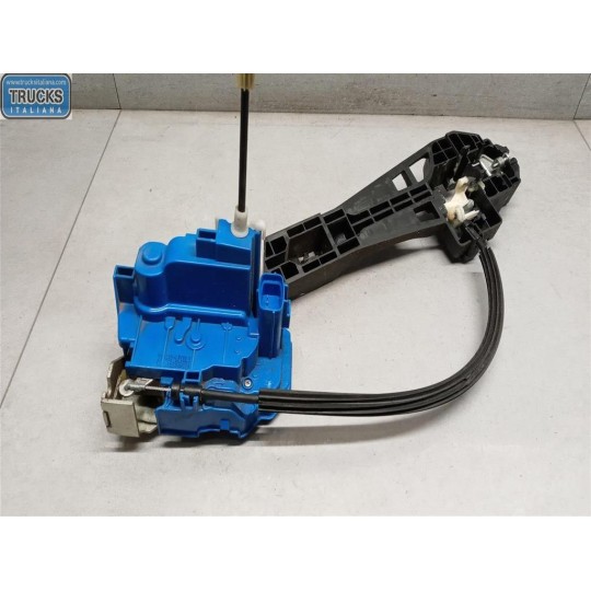 SERRATURA SCROCCO FIAT F.500L 2012> usato