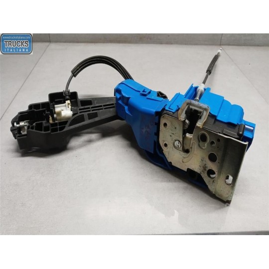 SERRATURA SCROCCO FIAT F.500L 2012> usato