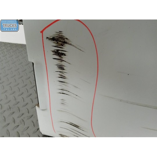 PORTA ANTERIORE SINISTRA MERCEDES-BENZ truck Econic usato