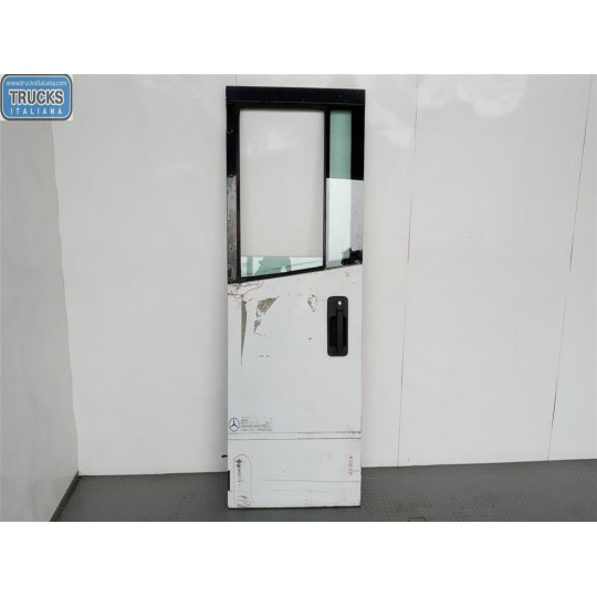LEFT FRONT DOOR MERCEDES-BENZ truck Econic used