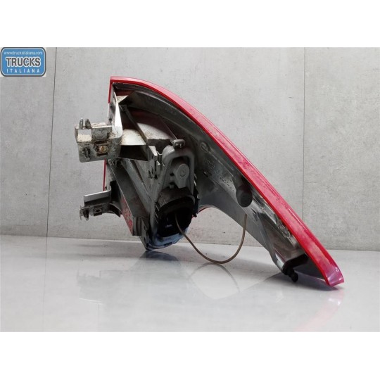 FARO POSTERIORE ESTERNO SINISTRO CITROEN C4 Picasso 2007>2010 usato