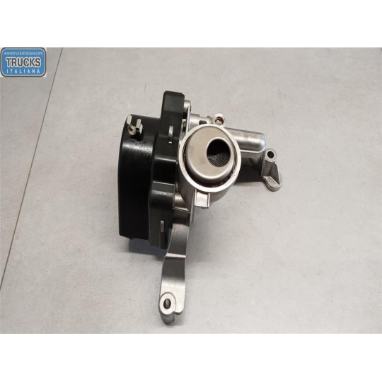 POMPA OLIO FORD Fiesta 2017> usato