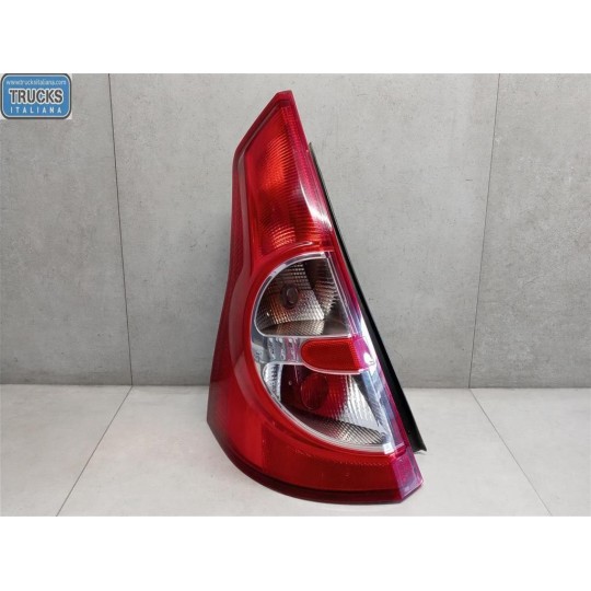 FARO POSTERIORE ESTERNO SINISTRO DACIA Sandero 2008>2012 usato