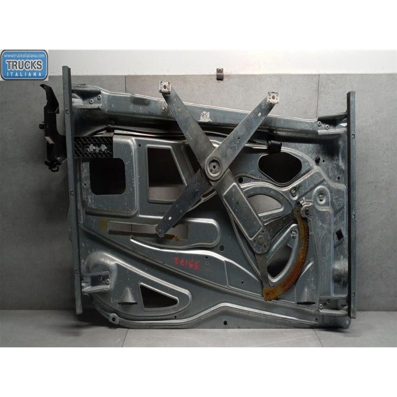 MERCEDES-BENZ truck FRONT RIGHT POWERED WINDOWS  MERCEDES-BENZ truck Actros euro 5 2008>2013 used