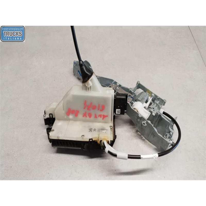 PEUGEOT LATCH LOCK PEUGEOT 208 2015>2019 used