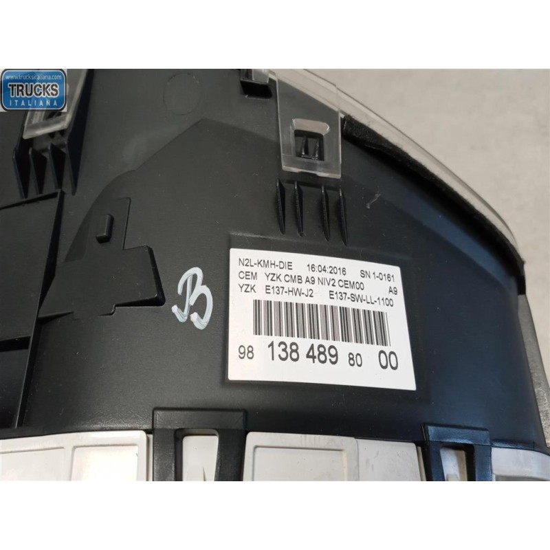 PEUGEOT QUADRO STRUMENTI PEUGEOT 208 2015>2019 usato