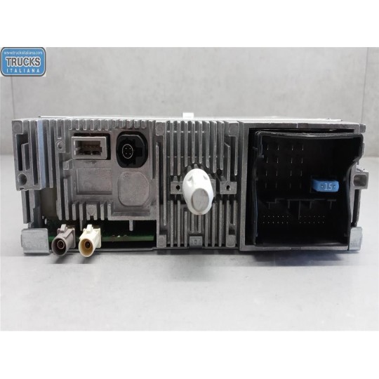 CAR RADIO PEUGEOT 208 2015>2019 used