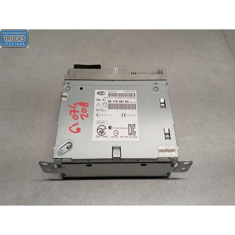 PEUGEOT AUTORADIO PEUGEOT 208 2015>2019 usato