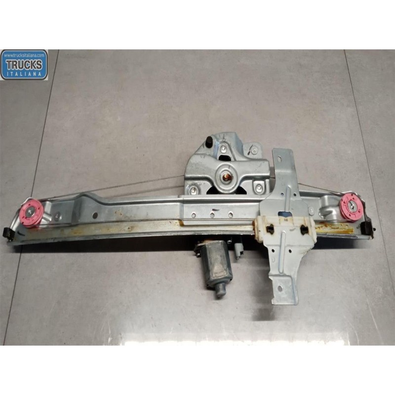 PEUGEOT FRONT RIGHT POWERED WINDOWS  PEUGEOT 208 2015>2019 used