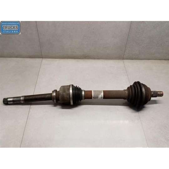 FRONT HALF-AXLES RIGHT  PEUGEOT 208 2015>2019 used