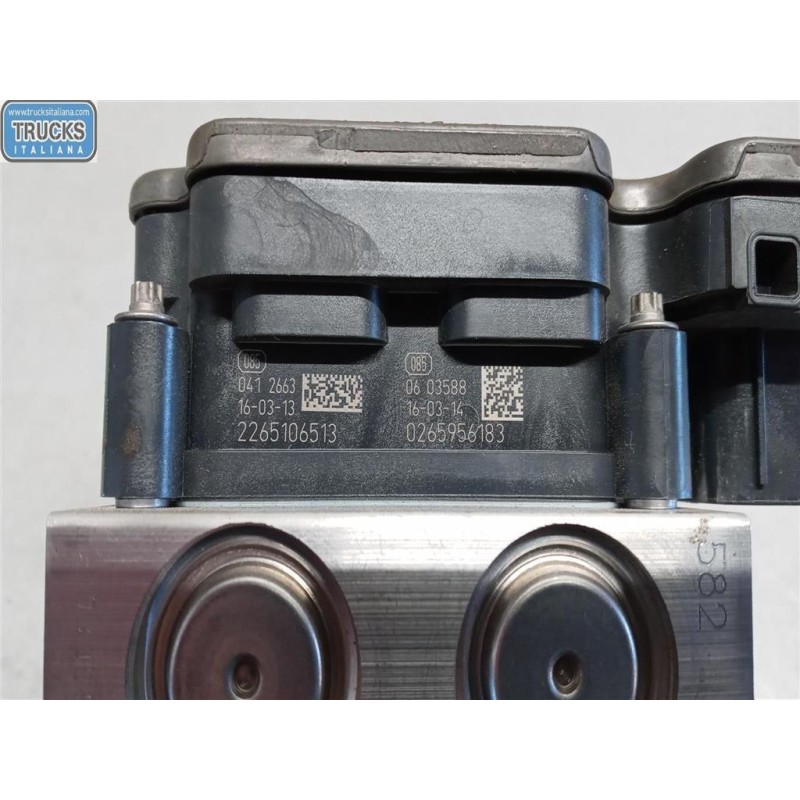 MERCEDES-BENZ van GRUPPO ABS MERCEDES-BENZ van Vito-V (W447) 2014>2019 usato