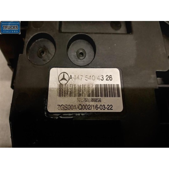 SCATOLA FUSIBILI MERCEDES-BENZ van Vito-V (W447) 2014>2019 usato