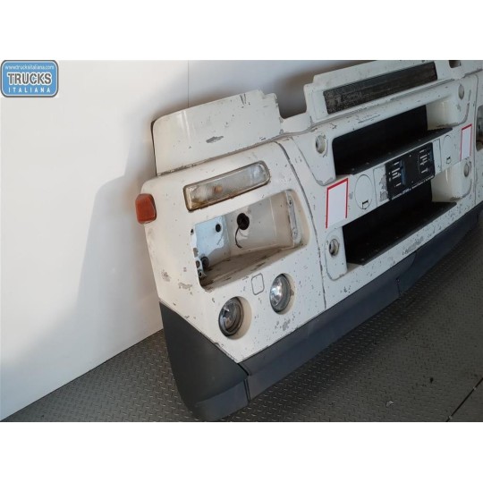 PARAURTI ANTERIORE IVECO Stralis 2003>2007 usato