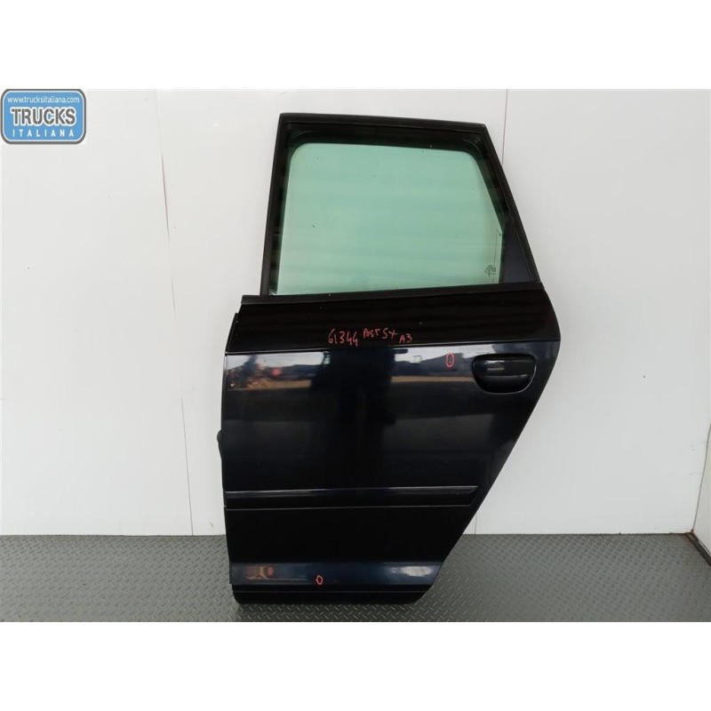 AUDI PORTA POSTERIORE SINISTRA AUDI A3 Sportback 2005>2008 usato