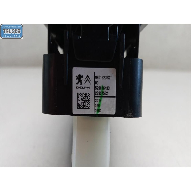 CITROEN INTERRUTTORI E PULSANTI ALZAVETRI CITROEN C3 2013>2016 usato