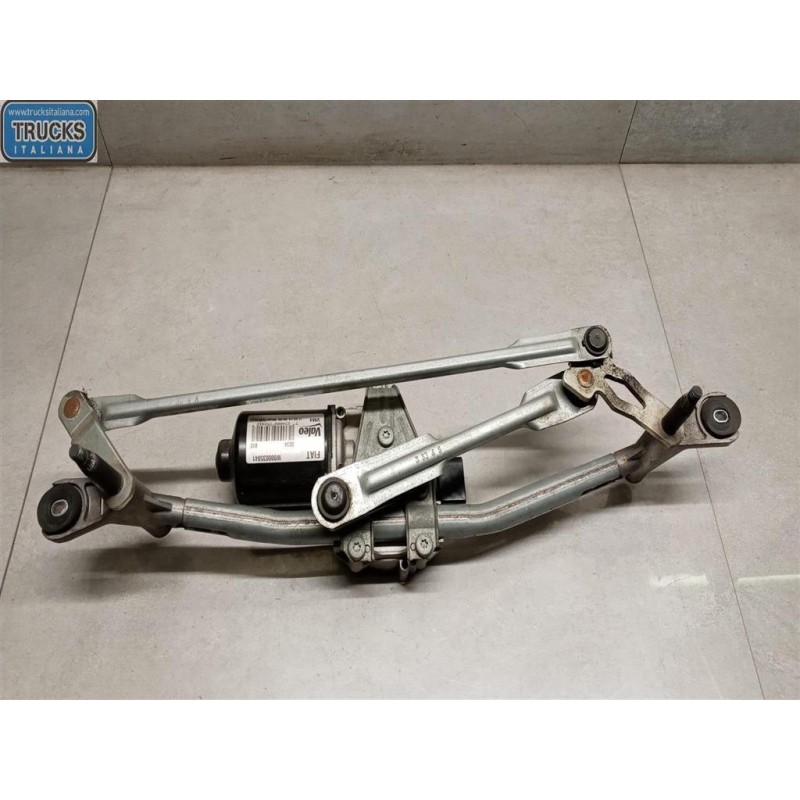 FIAT windshield wiper motor FIAT F.500L 2012> used