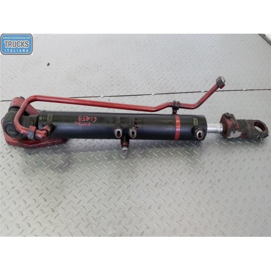 PISTONE SERVOSTERZO IVECO EUROTECH usato